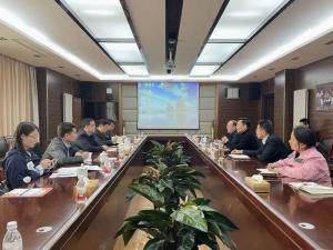 洛阳市商务局局长吕宗乐一行莅临开云官方在线入口调研指导工作