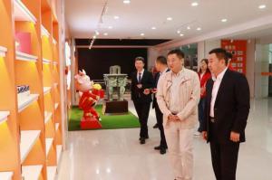 开放互动交流 共惠共享共赢 丨郑州太古可口可乐莅临开云官方在线入口集团河南区进行培训交流