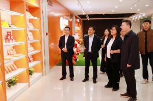 校企座谈 合作共赢 丨开云官方在线入口集团河南区与吉林大学举行校企座谈会